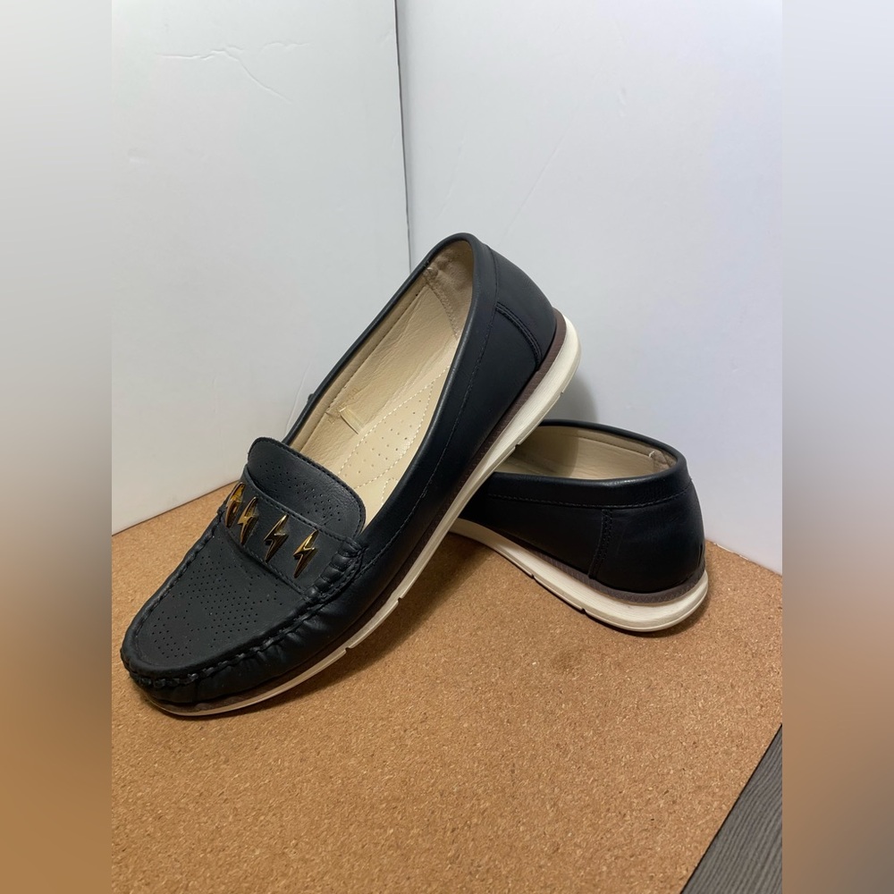 Comfort by Alexis Bendel Dixie Sport Loafer Black, Lightning Hardware - size 10